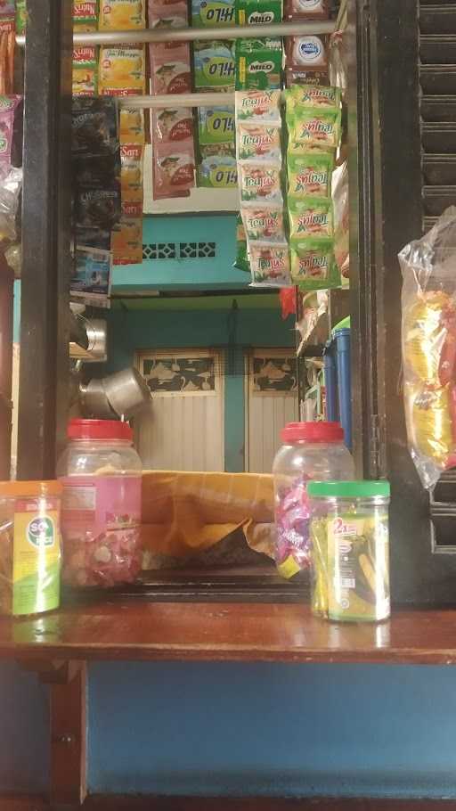 Warung Gado-Gado Bu Yanti 9