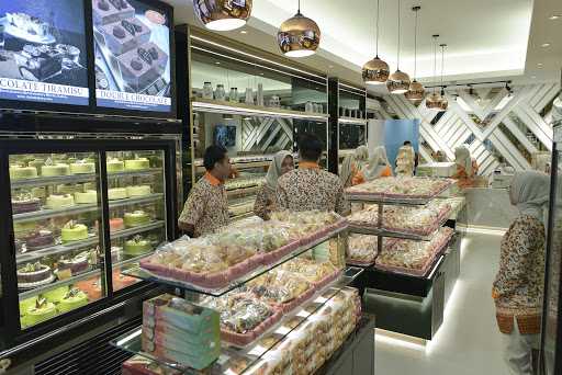 D'Cika Cakes & Bakery Jatimakmur 8