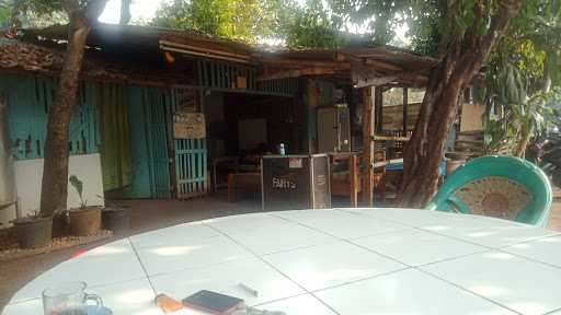 Warung Kopi 89 Vila Rumput 2