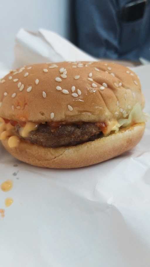 Namina Burger Grill, Bekasi Selatan 6