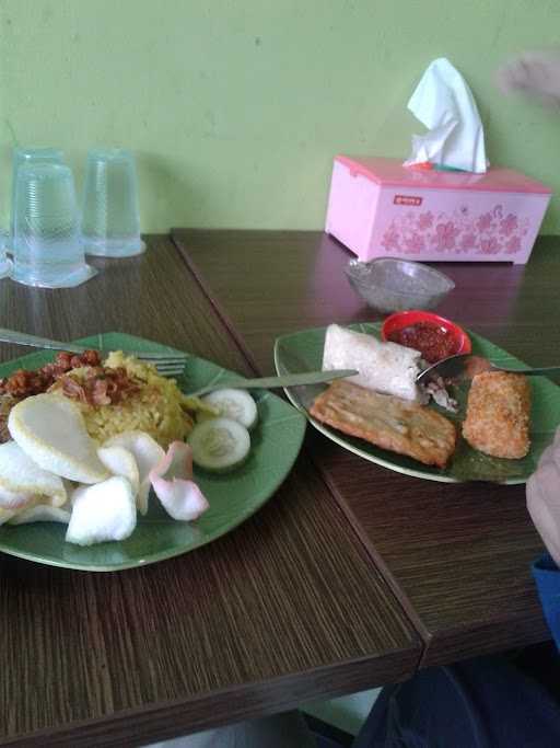 Nasi Uduk 6