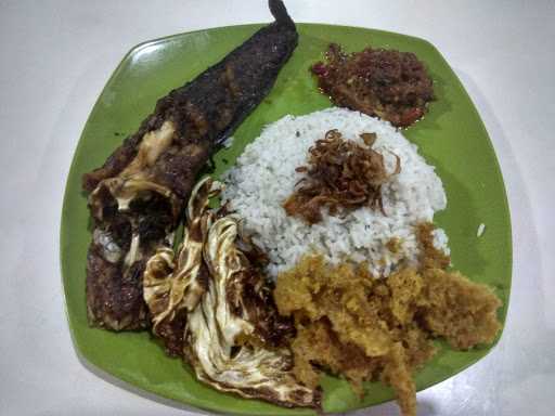 Pecel Lele Astina Jatibening 1