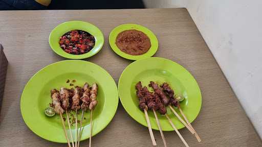 Sate Kambing Muda Dikau (Khas Tegal) 3