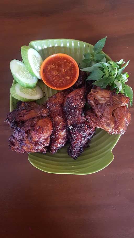 Warung Ayam Penyet Bu Sungkono 3