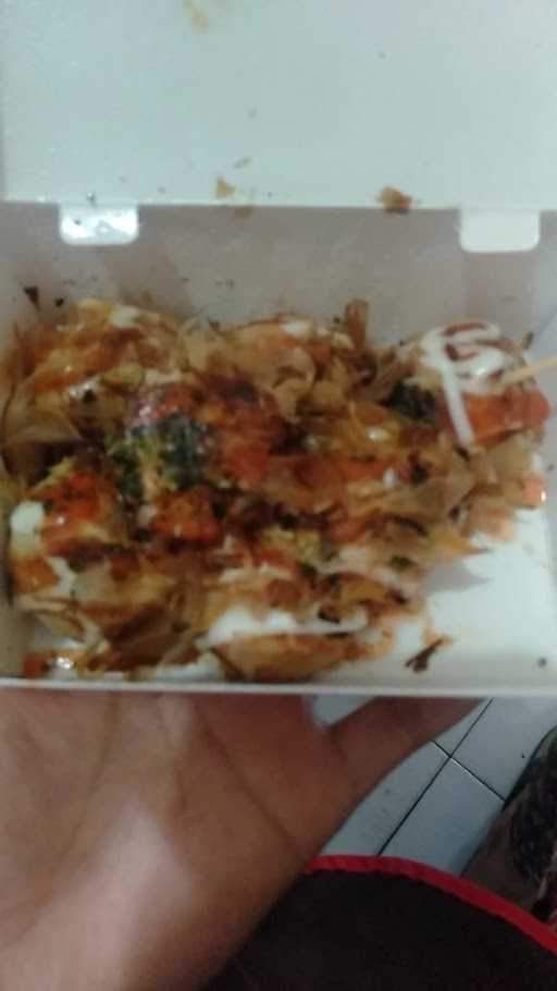 Bintang Thai Tea (Takoyaki) 8