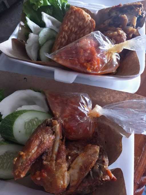 Ayam Penyet Mas Agus Jatibarang 6