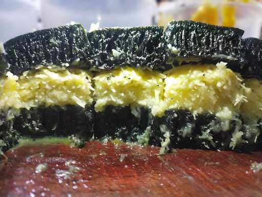 Martabak Bangka Queen 99 9