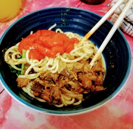 Mie Ayam Dan Baso Pa'E 4