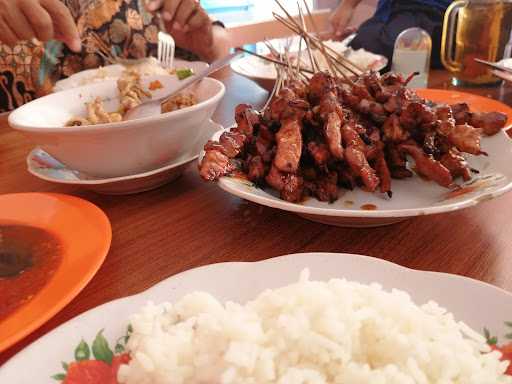 Sate Ayam Pak Dul 1