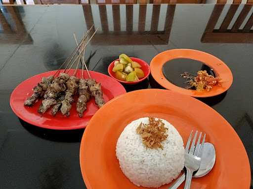 Sate Kambing Muda H. Toha 4