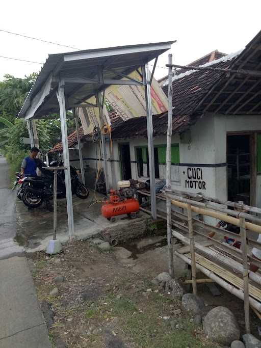 Warung Makan Dan Steam Ananda 2