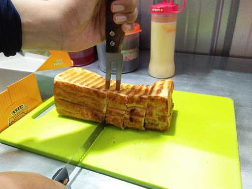 Roti Bakar Cuyy ! 5