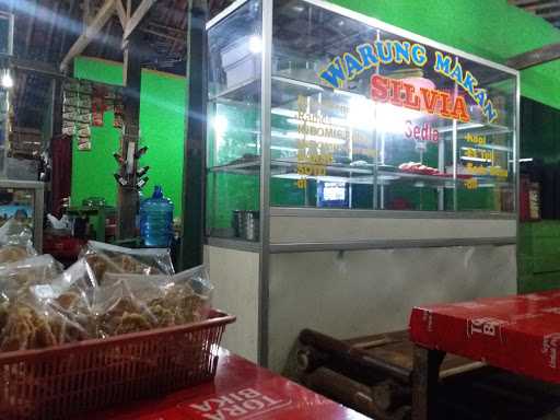 Warung Makan Silvia 5