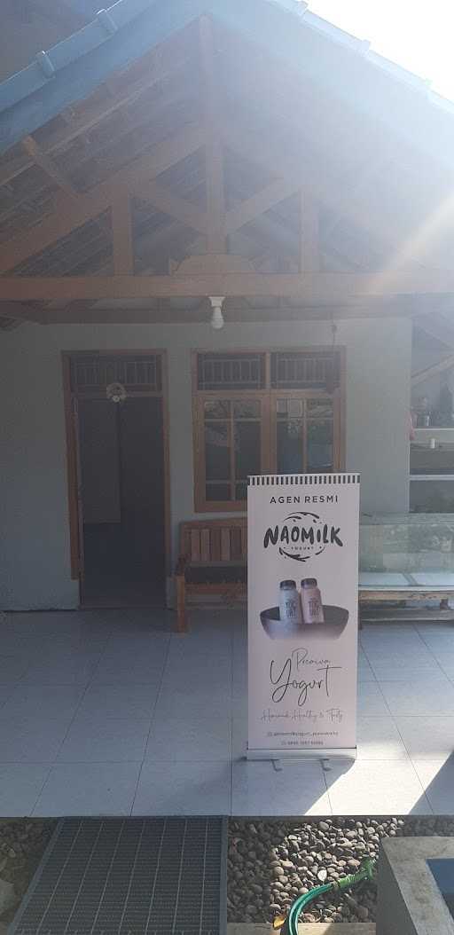 Naomilk Yogurt Purwakarta 7