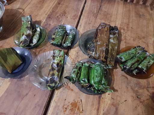 Warung Nasi Bu Ani 5