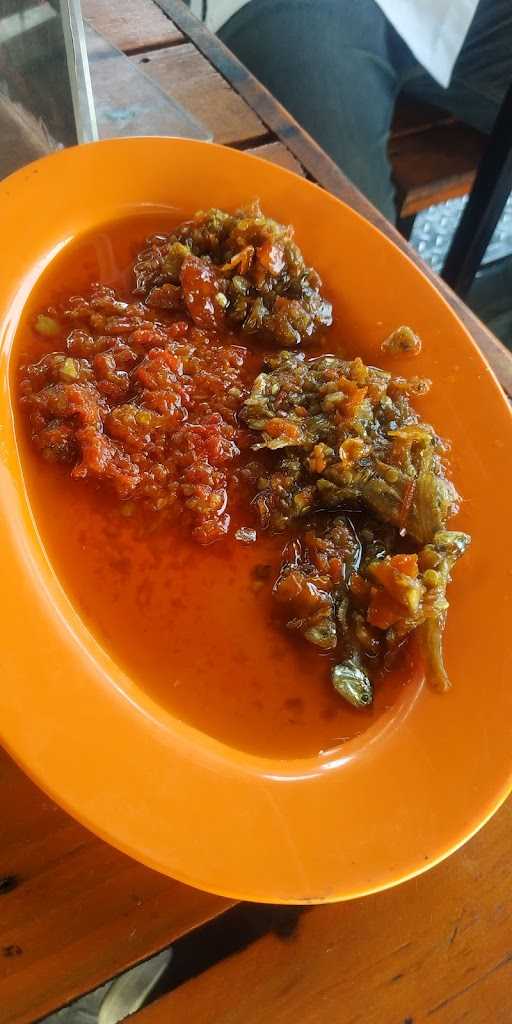 Ayam Goreng Nelongso 2