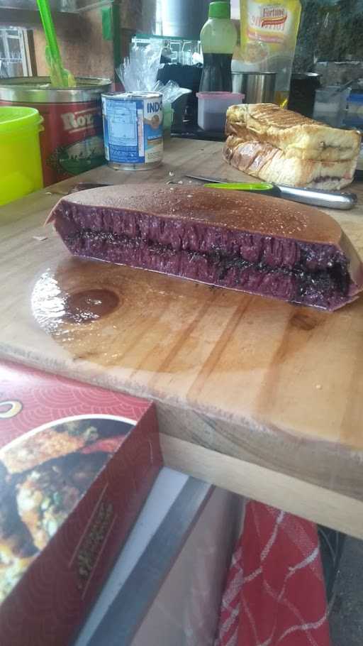 Martabak Delapan 8 1