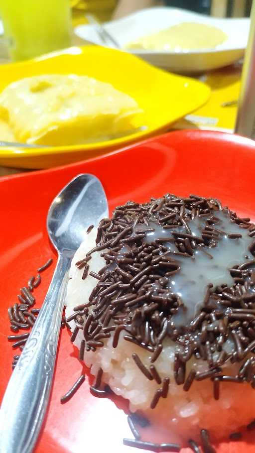 Warkop_Pamer (Warung Kopi Pancong Lumer & Geprek Cheese) 10