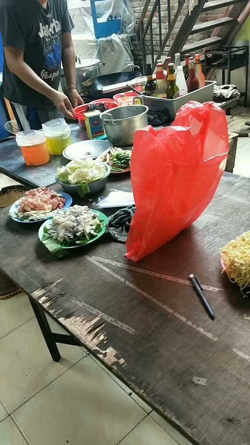 Restauran Chinese Food Jatinegara Alex Balimester 9