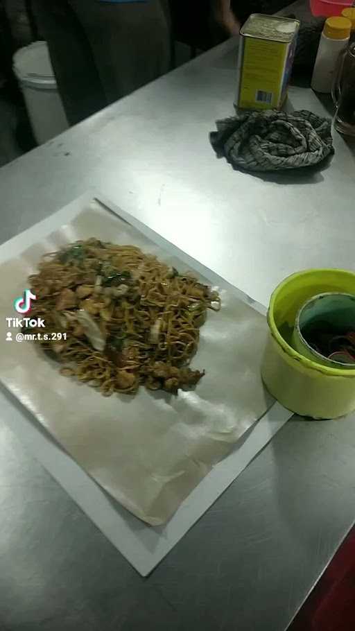 Restauran Chinese Food Jatinegara Alex Balimester 7