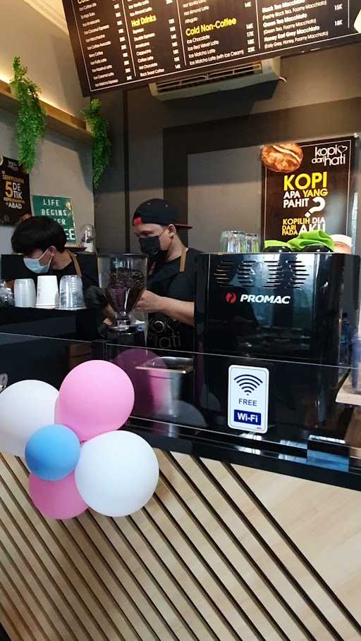 Kopi Dari Hati Cawang Kaveling 8