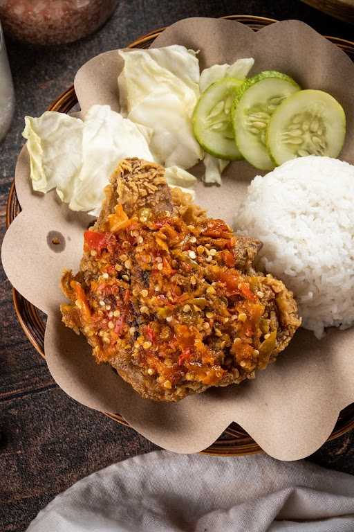 Ayam Geprek Jenderal Cipinang Muara 2