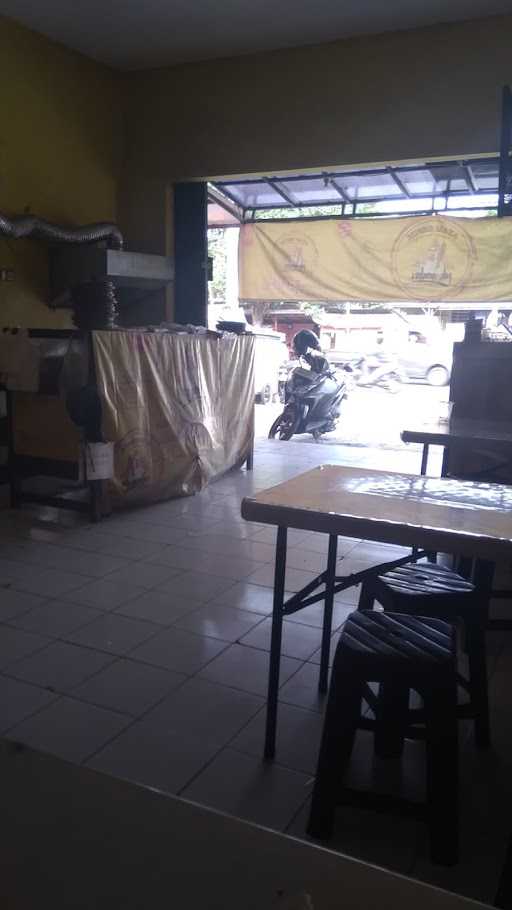 Ayam Gepuk Pak Gembus - Cipinang 5