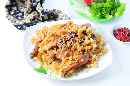 Ayam Goreng Mbok Berek Ny Astuti - Cipinang 4