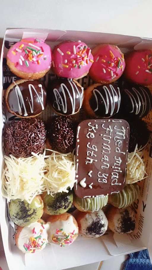 Baim Donut'S 1