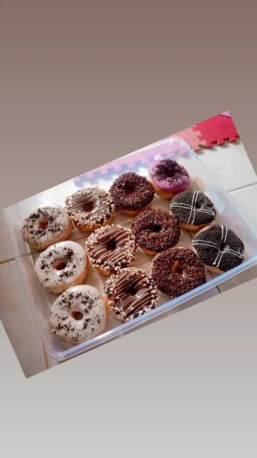 Baim Donut'S 4