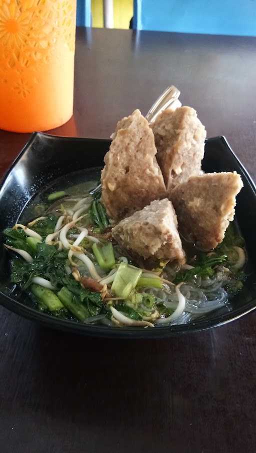 Bakso Tenis Tenda Biru 4