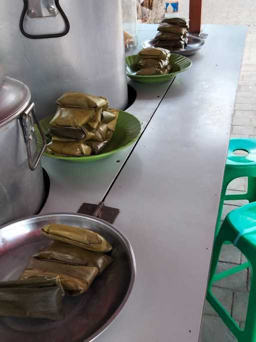 Bubur Kacang Ijo Ketan Item Madura 1