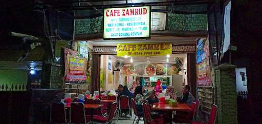 Cafe Zamrud 7