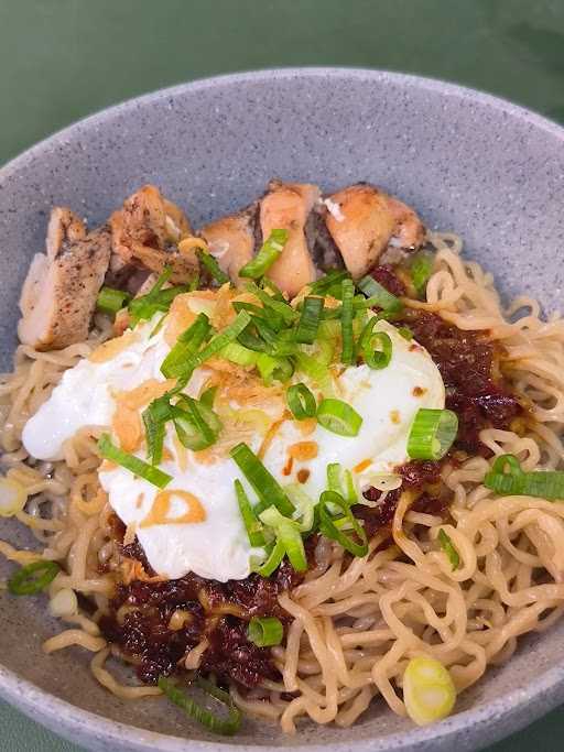 Kedai Mie Tjap Chili, Otista 2