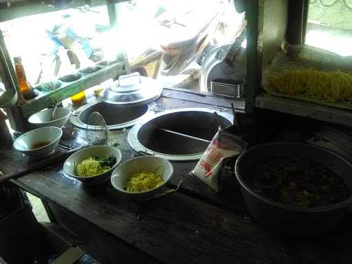 Mie Ayam Bakso Ceker Mas Bas Cibono 8