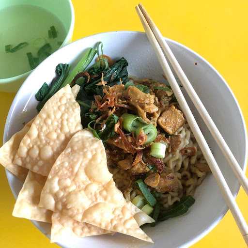 Mie Ayam Dan Bakso Mpok Amel 2