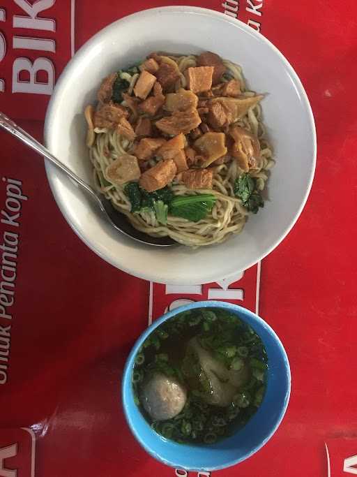 Mie Ayam Jamur Bunga 8