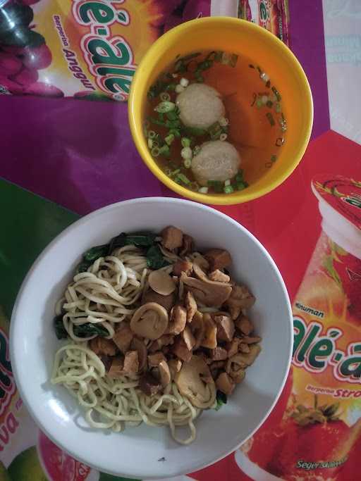 Mie Ayam Jamur Bunga 5