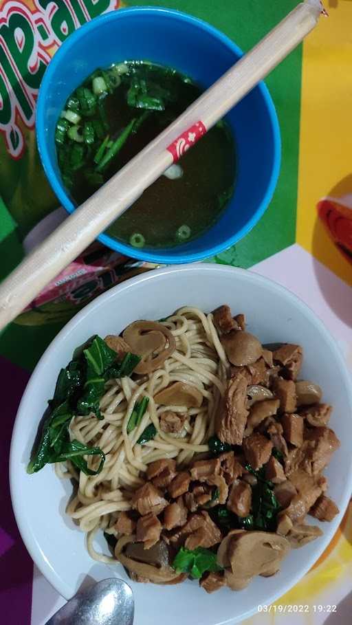 Mie Ayam Jamur Bunga 4