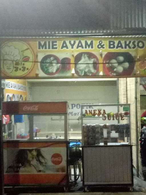 Mie Ayam Yoyo Kampung Melayu 4