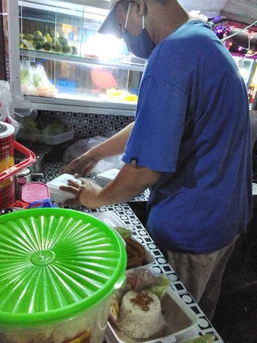 Nasi Uduk Ayam Kampung Bang Rewe 07/Shorum David Jaya Motor 6