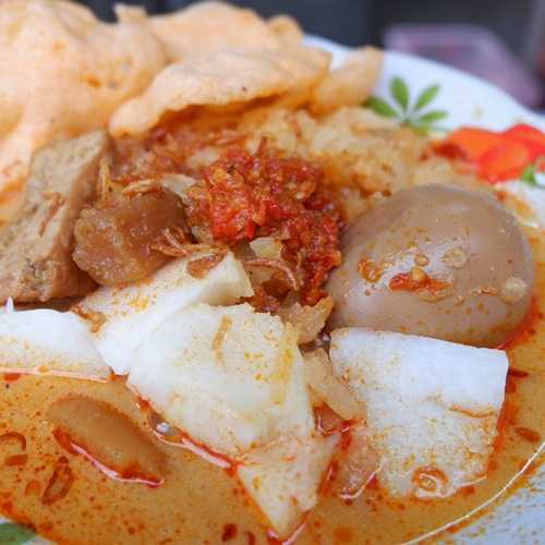 Nasi Uduk & Lontong Sayur Bu Titin 10