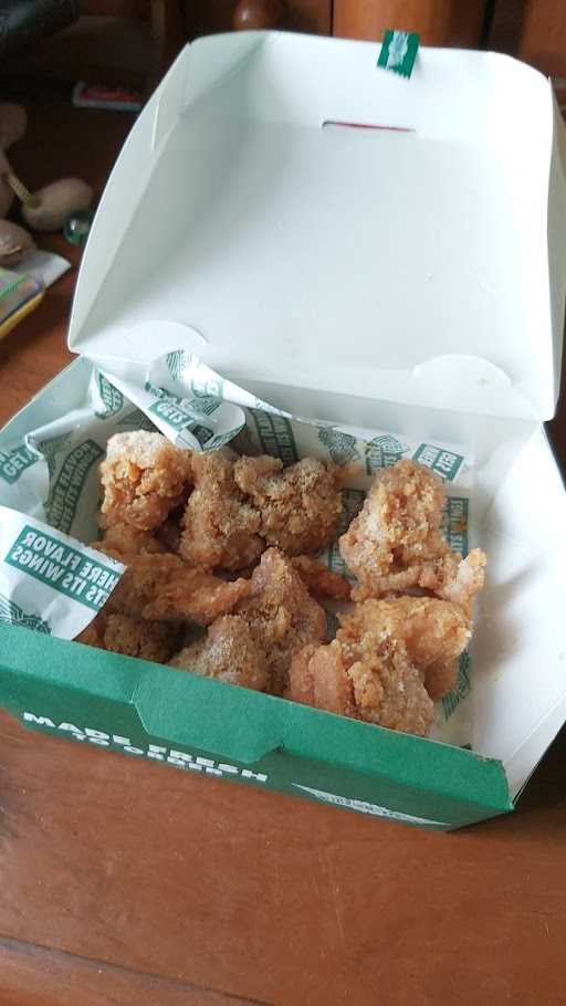 Wingstop Mall At Bassura 2