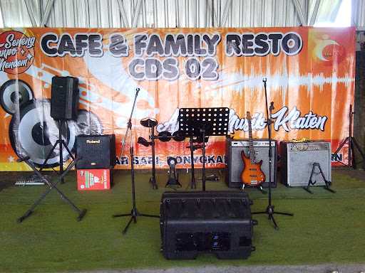 Cafe & Resto Cds O2 9