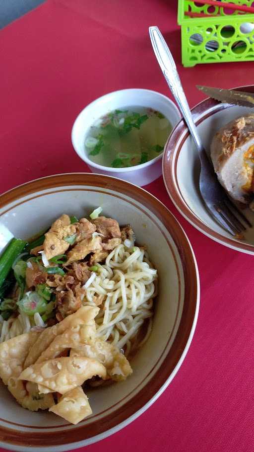 Kedai Steak Bakso Lekdie 3