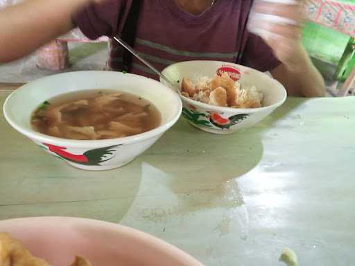 Sop Ayam Pak Min Gepeng Putra Ngupit 4