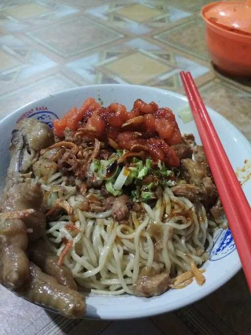 Mie Ayam Ceker Pak Man 5