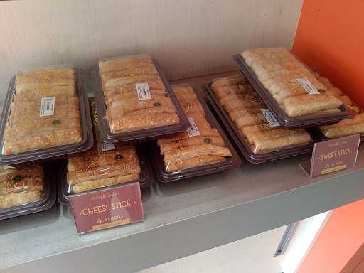 Outlet Amanda Brownies - Cibubur 4