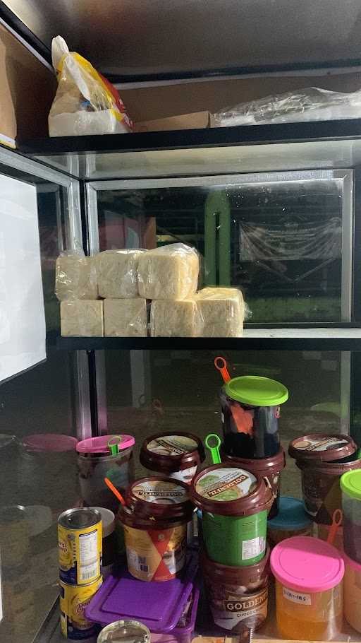 Roti Bakar Akamsi Pasar Kranggan Mas 1