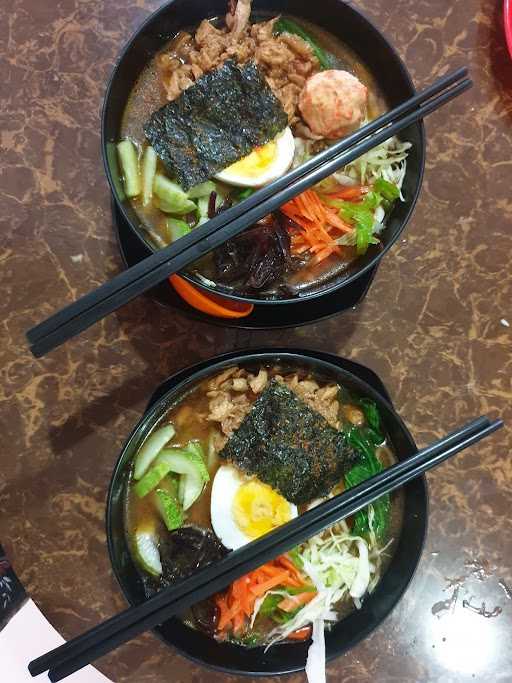 Garasi Ramen Ujung Aspal 2